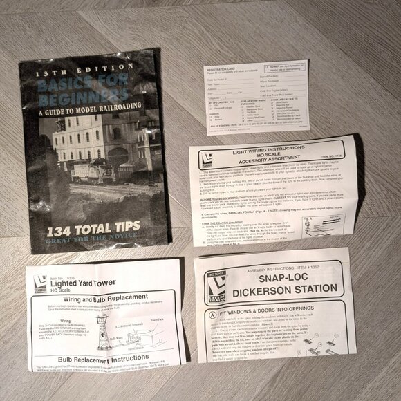 Life Like Trains HO Scale Santa Fe Train Set - See Description - Picture 11 of 11